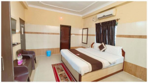 CITY VIEW HOTEL C I T Y S T A R near temple and sea beach
